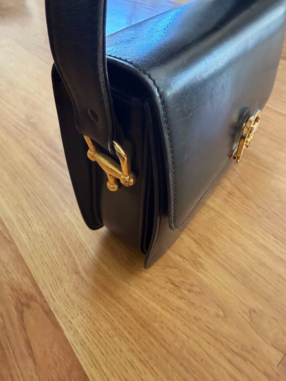 Vintage Celine Black Horse Carriage Shoulder Bag - Picture 8 of 10